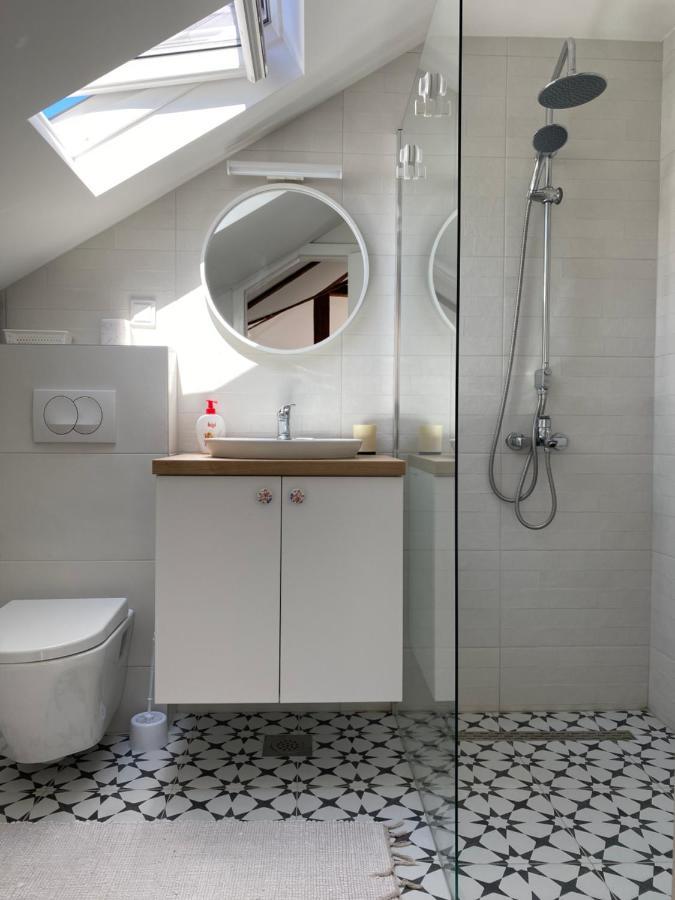West Studio Apartment Сараево Экстерьер фото