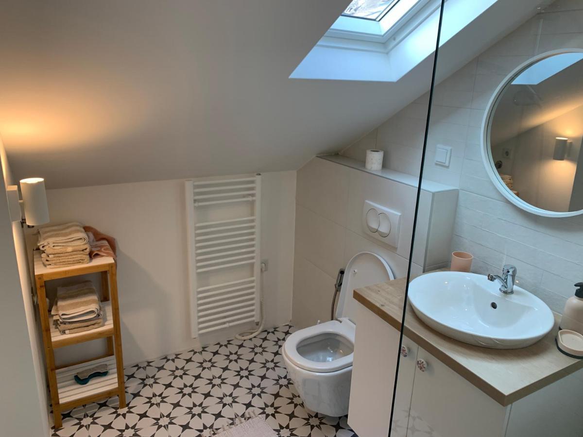 West Studio Apartment Сараево Экстерьер фото